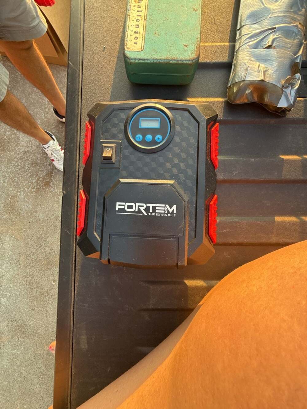 Fortem Digital Tire Inflator Portable Air Compressor